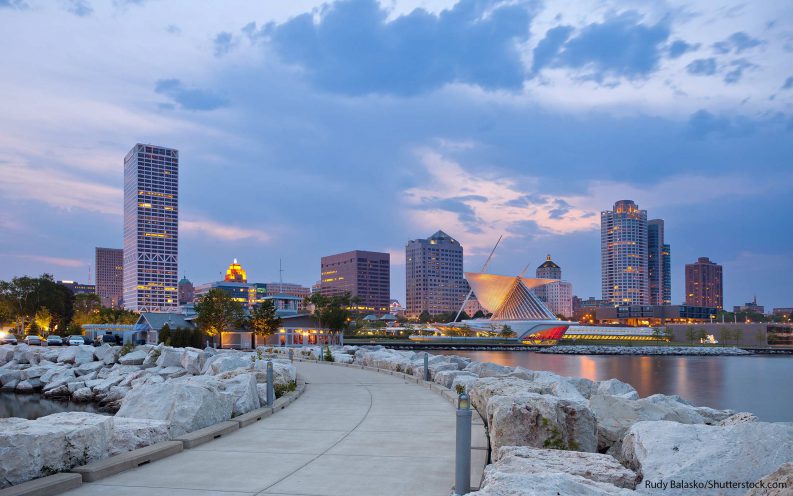 Milwuakee_shutterstock_103622402.jpg