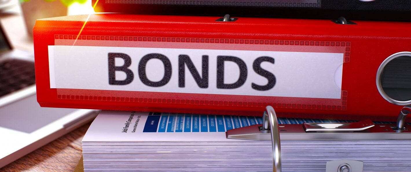 What factors affect savings bonds rates?
