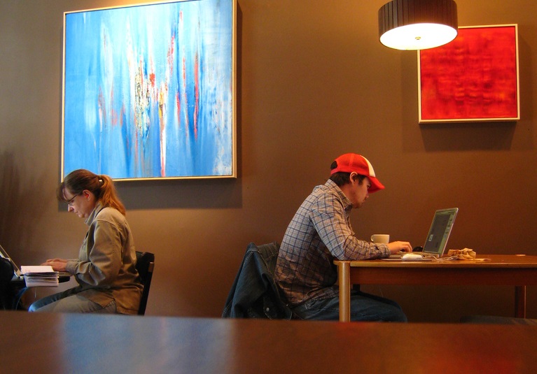Side Income: Top 4 Websites to Make Money on the Internet