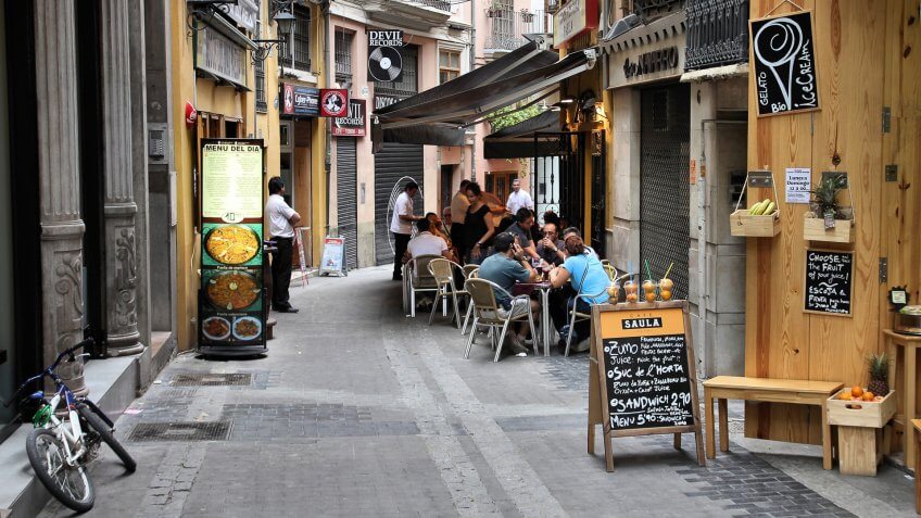 2010 in Valencia, How Much to Tip When Traveling to These 25 Countries, SPAIN - OCTOBER 10: Tourists on October 10, Spain is 2nd most visited country in the world. Valencia is the , Spain. As of 2009, VALENCIA