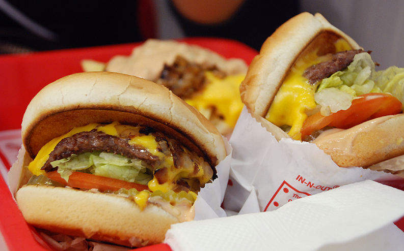 In-N-Out_Cheeseburger.png