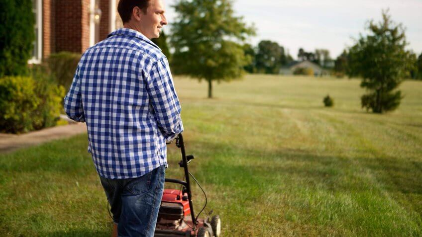 Use a Push Mower