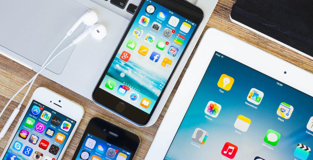 Apple (AAPL). apple products