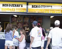 13 Companies Like Zappos and Target That Pay Over Minimum Wage