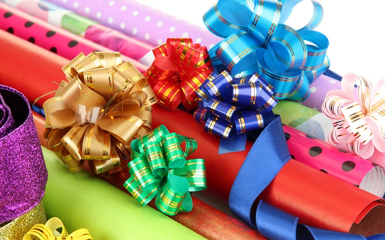 Walmart_wrapping_paper.jpg