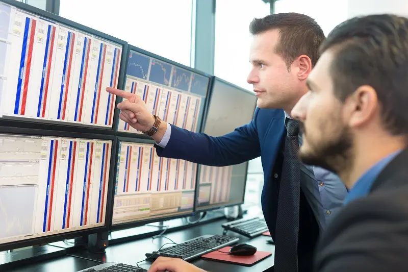 10 Good Investments for Risk-Takers