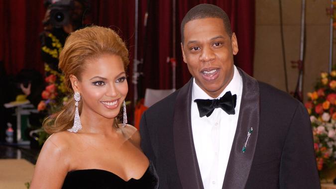 BEYONCE KNOWLES & JAY-Z at the 77th Annual Academy Awards at the Kodak Theatre, Hollywood, CA February 27, 2005; Los Angeles, CA.
