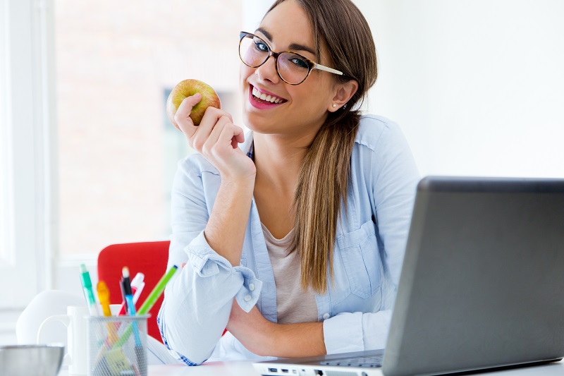 10 Habits That Could Help You Save Thousands 10 Habits That Could Help You Save Thousands