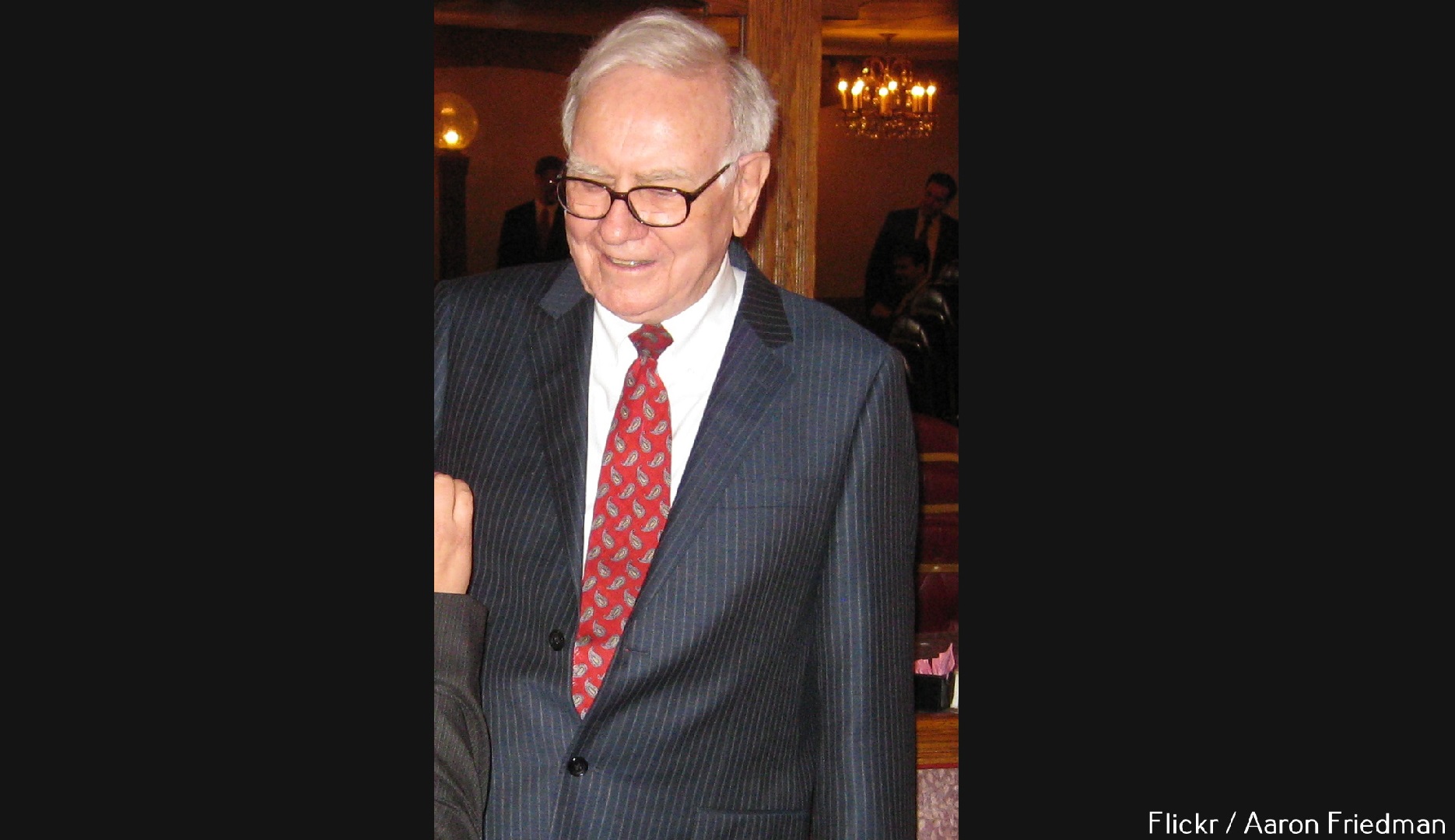 https://cdn.gobankingrates.com/wp-content/uploads/2015/09/warrenbuffett1.jpg