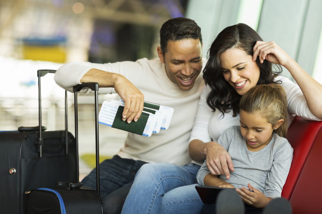 10 Best and Worst Deal Sites for Holiday Flight Savings 10 Best and Worst Deal Sites for Holiday Flight Savings