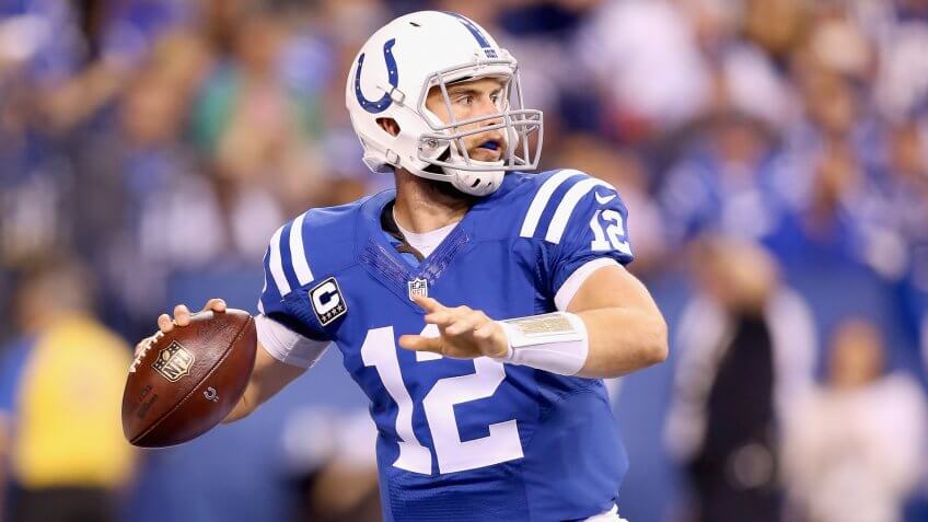 INDIANAPOLIS, IN - SEPTEMBER 21: Andrew Luck of the Indianapolis Colts throws down field during the game against the New York Jets at Lucas Oil Stadium on September 21, 2015 in Indianapolis, Indiana.