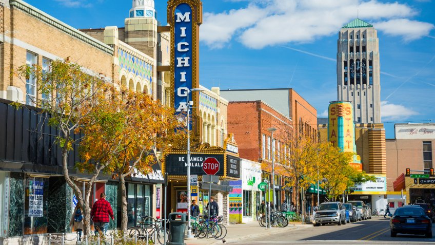 Ann Arbor Michigan downtown main street