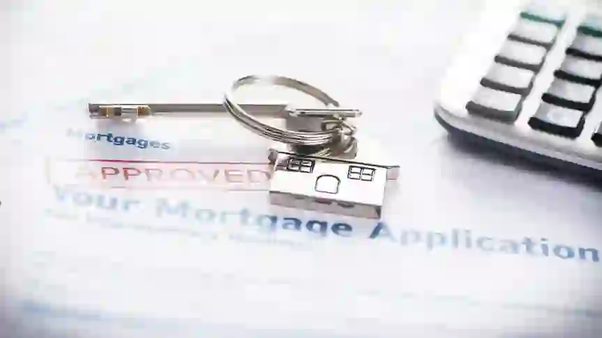 Mortgage Rates Are Falling — Is Now the Time To Buy?