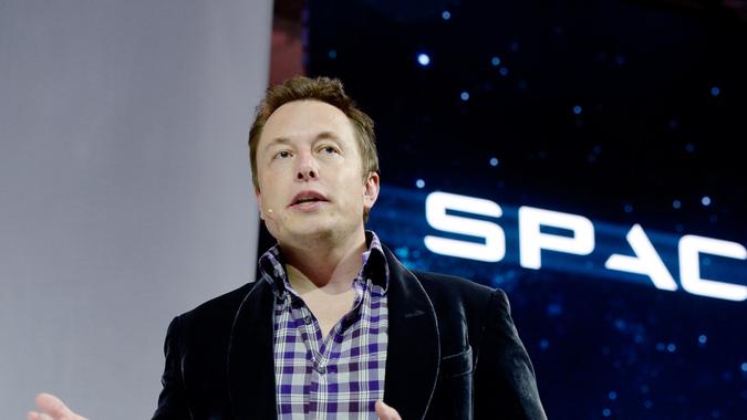 HAWTHORNE-CA-MAY 29: SpaceX CEO Elon Musk unveils the company's new manned spacecraft, The Dragon V2, designed to carry astronauts into space during a news conference on May 29, 2014, in Hawthorne, California.