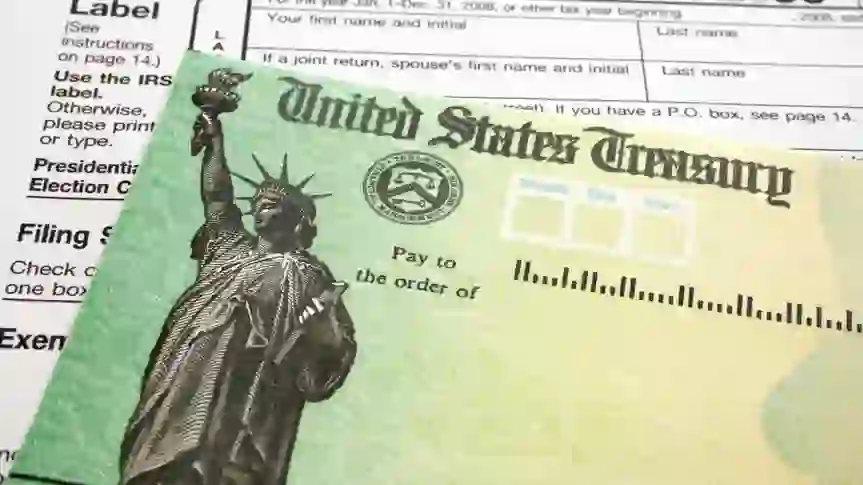 6 Reasons You Should File Your Taxes as Soon as Possible
