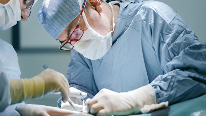 surgeon surgeon