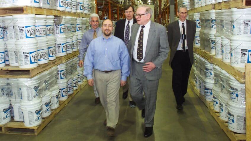 Warren Buffett gets a personal tour of Benjamin Moore Paints' Clifton, NJ Distribution Center on Tues May 8, 2001.