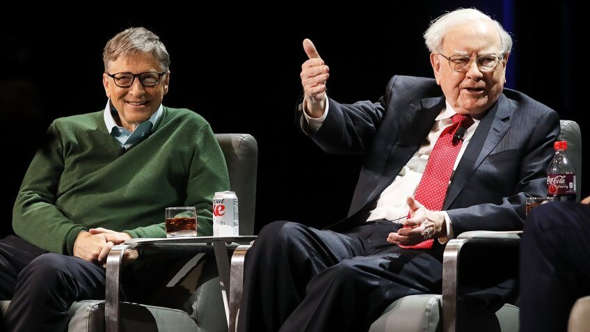 NEW YORK, NY - JANUARY 27: Bill Gates and Warren Buffett speak with journalist Charlie Rose at an event organized by Columbia Business School on January 27, 2017 in New York City.