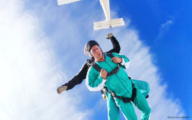 skydiving skydiving