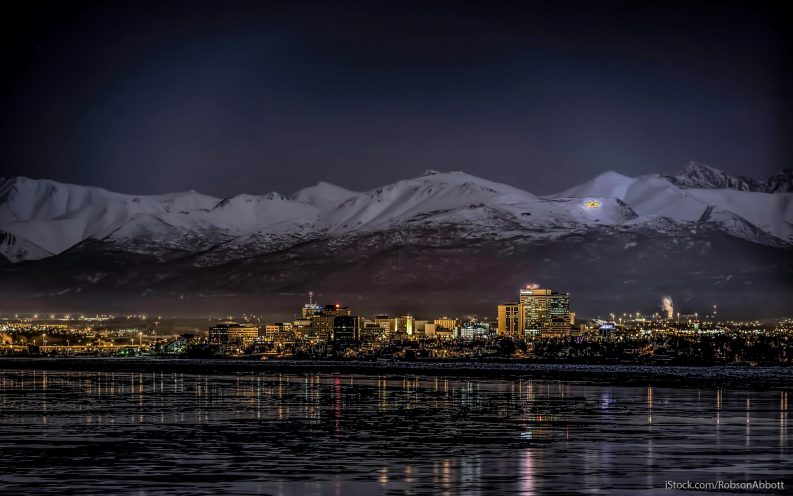 8_iStock_000073883667_Large.jpg