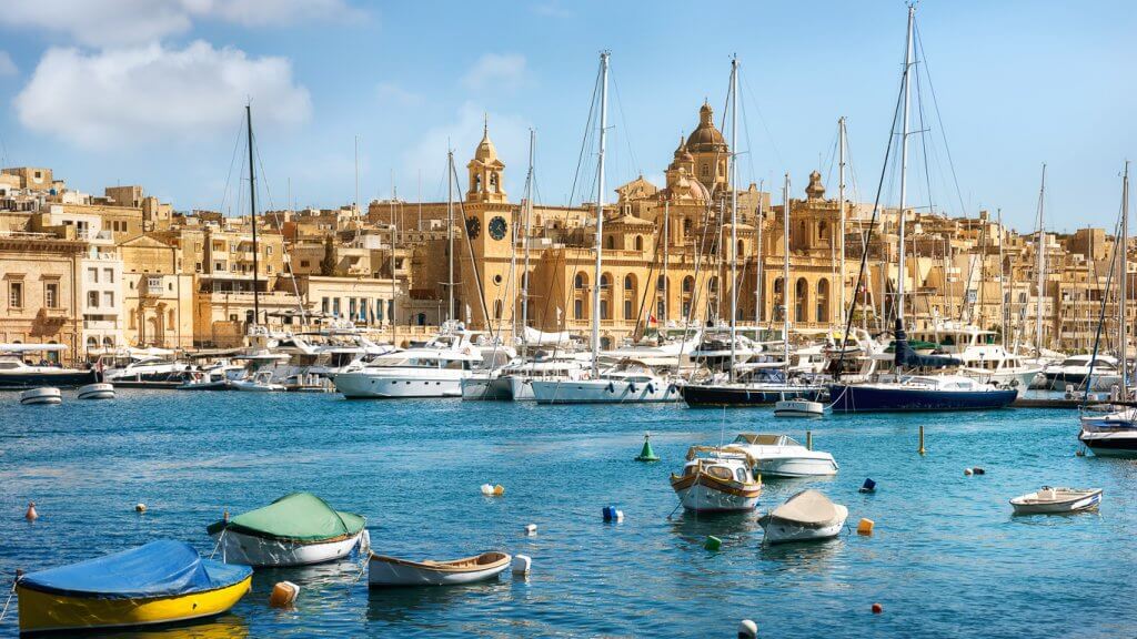 Credit Report Companies >> 20 Top Vacation Spots for Retirees and Their Costs | GOBankingRates Credit Report Companies >> 20 Top Vacation Spots for Retirees and Their Costs | GOBankingRates