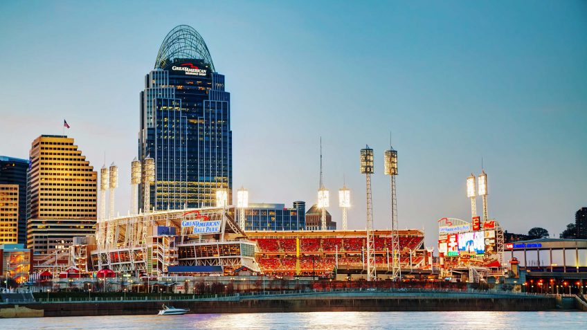 Cincinnati Reds game Cincinnati Reds game