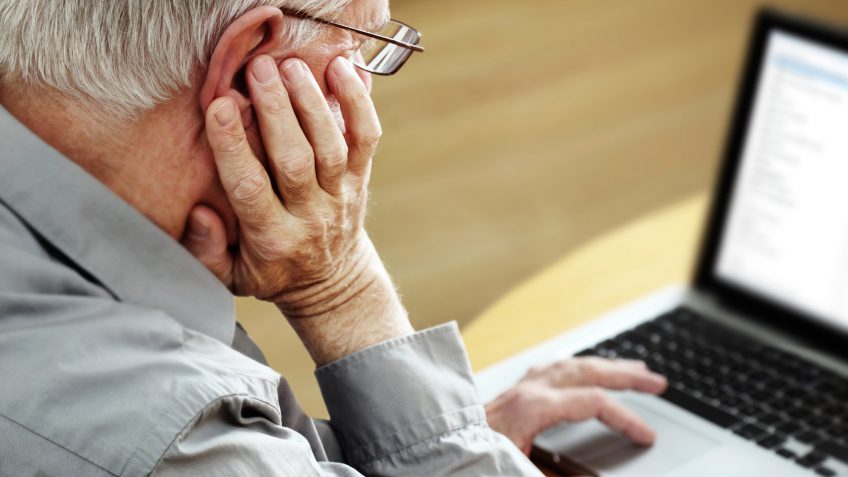 analyzing stock portfolio online