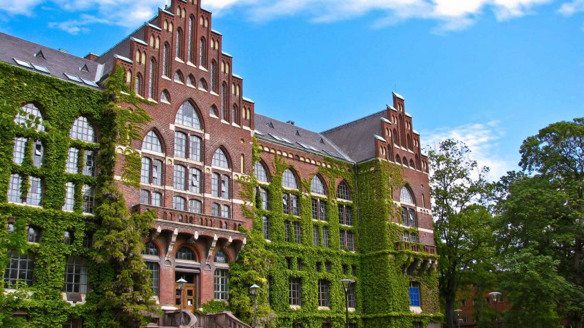 cheapest overseas colleges