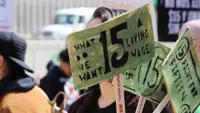 Poll: 75% of Respondents in Favor of Raising the Minimum Wage