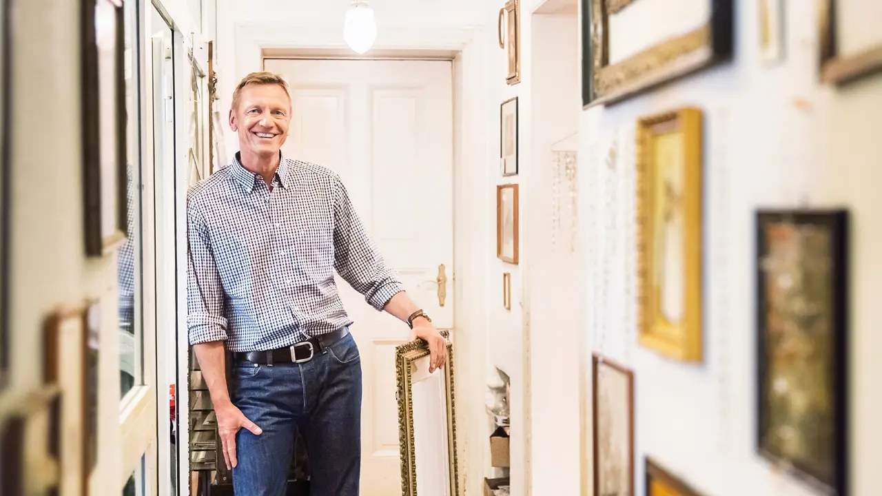 Adult, Art Collector in old Apartment Corridor - Stock imagePicture Fr, men, people, smiling