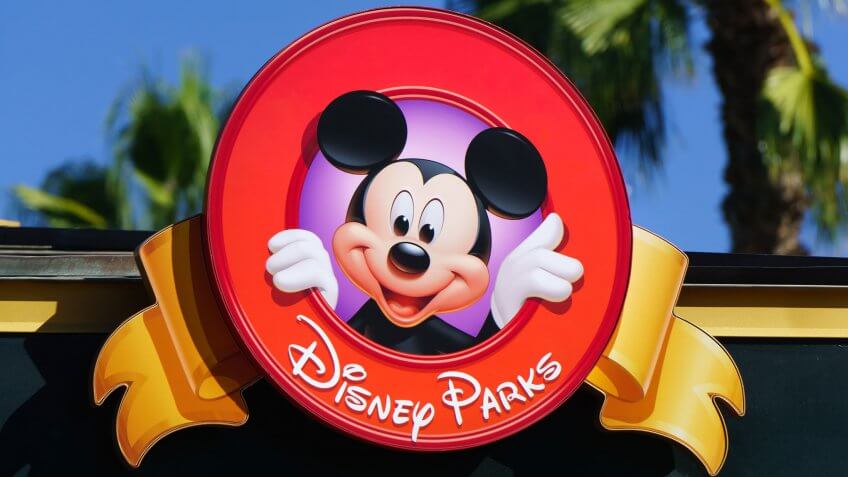 14 Sneaky Tricks To Save Money At Disneyland Gobankingrates - join the crew for disneyland savings