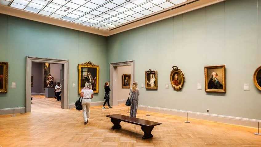 Visit Attractions on Free or Discount Days