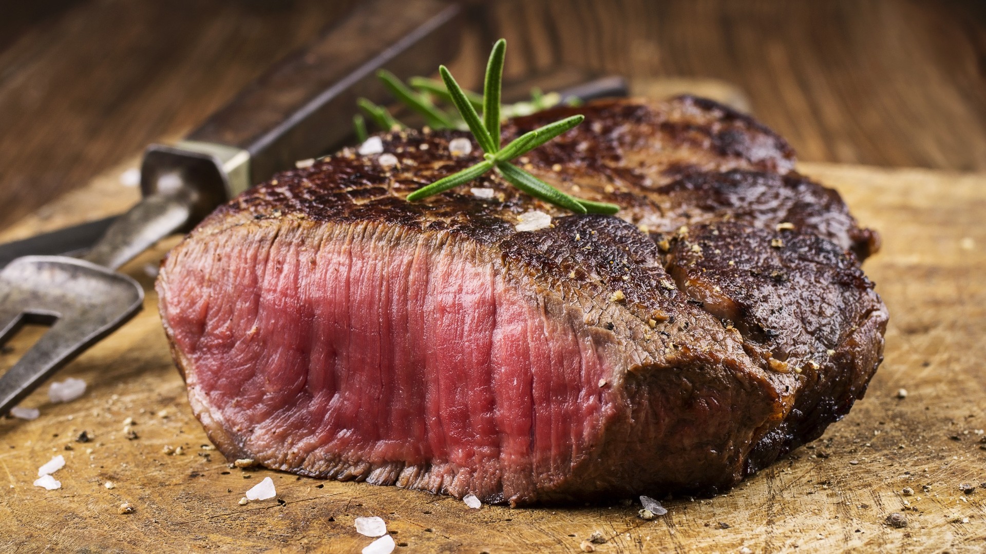 How to Pick a Premium Steak That's Worth Your Money GOBankingRates