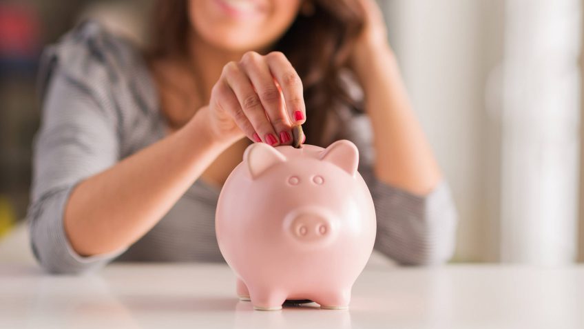 20 Things You Should Know About Saving Money In Your 20s - saving money is a habit you have to practice