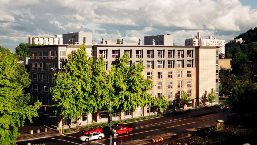 11825, Apartments, BUILDING, Building-Type, Cities, Here's What an Average Apartment Costs in 50 US Cities, House, Portland - Oregon, States, US, USA, america