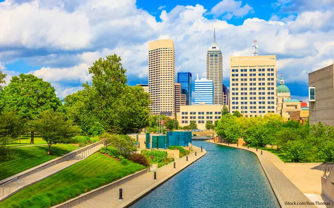 These 10 States Are Best for Single Boomers To Retire and Enjoy Life These 10 States Are Best for Single Boomers To Retire and Enjoy Life