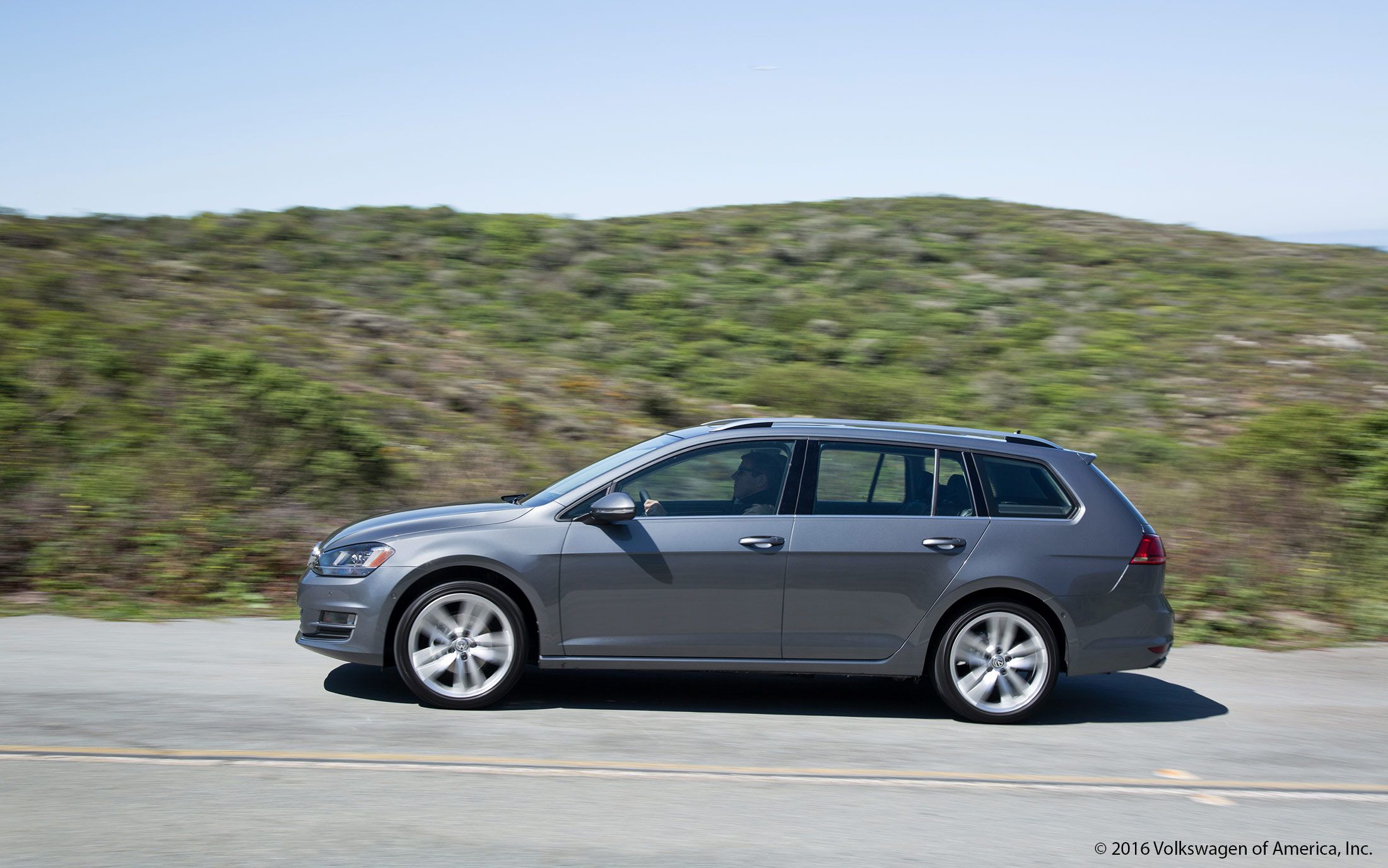 the-2009-nissan-sentra-2-0-s-an-autoweek-drivers-log