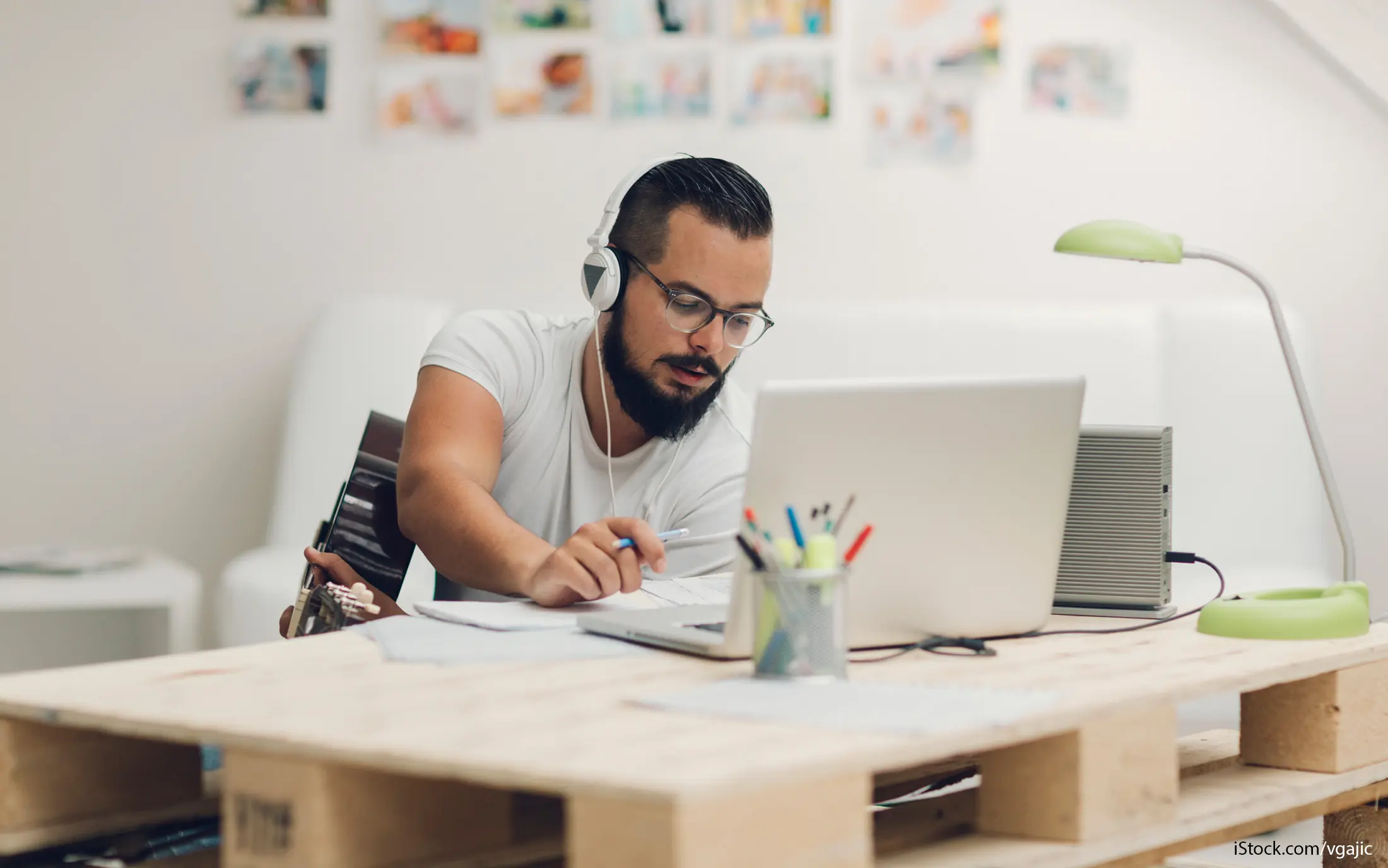 make money on podcast