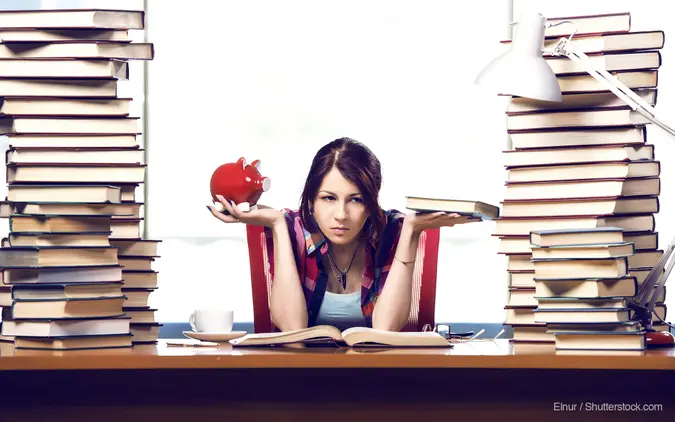 ultimate guide dealing student loans afford