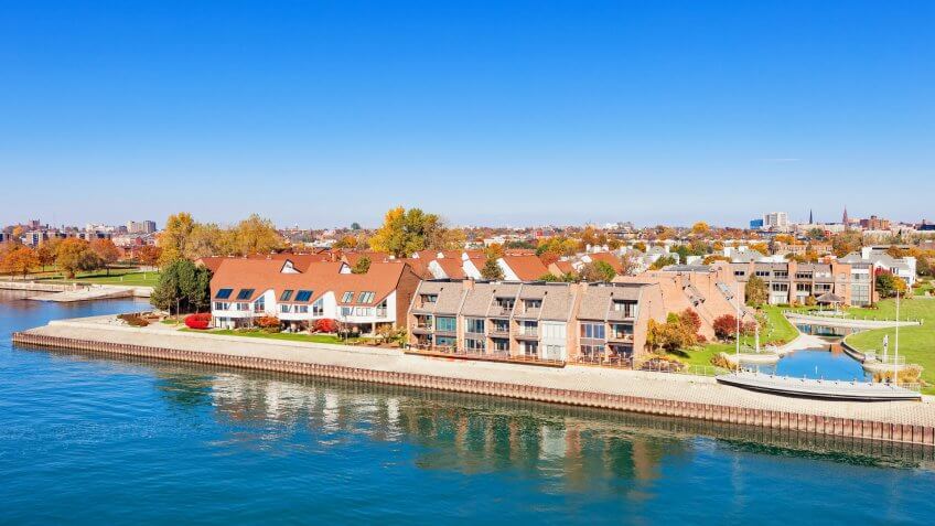 Waterfront residential district with promenade and townhouses in downtown Buffalo, New York State, USA.
