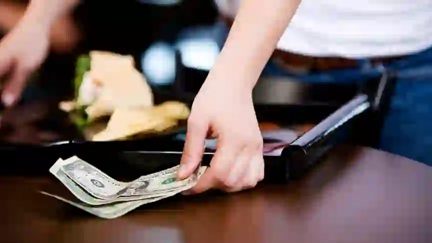 The Most Annoying Tipping Habits Waiters, Baristas and Bartenders Deal With