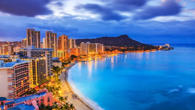 Here’s the Minimum Salary Required To Be Considered Upper Class in Hawaii