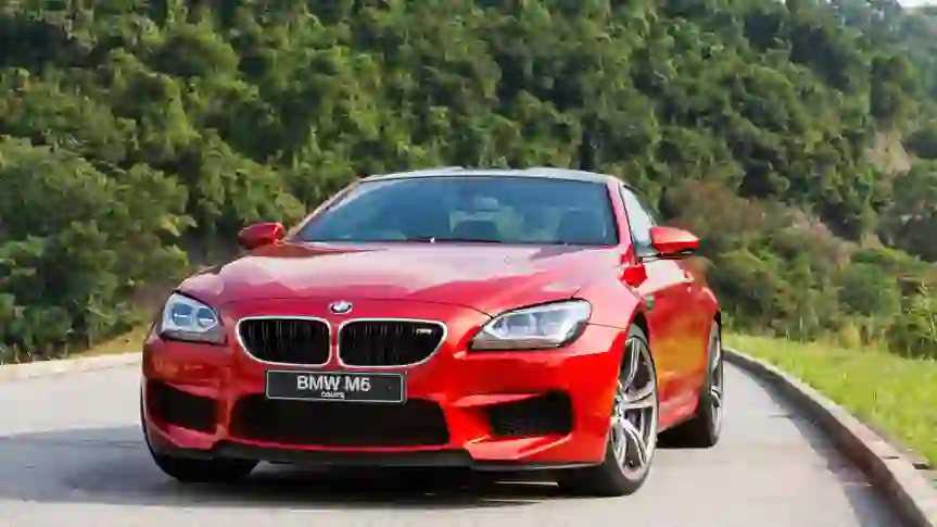 Auto Experts: Stop Buying These 4 Sports Cars Immediately