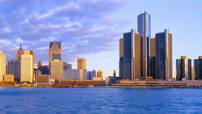 Detroit. Detroit.