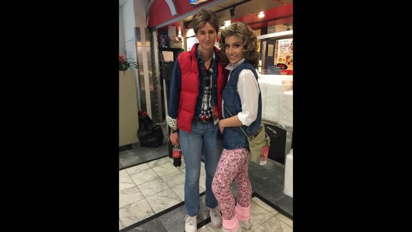 Back-To-Future-Marty-Jennifer