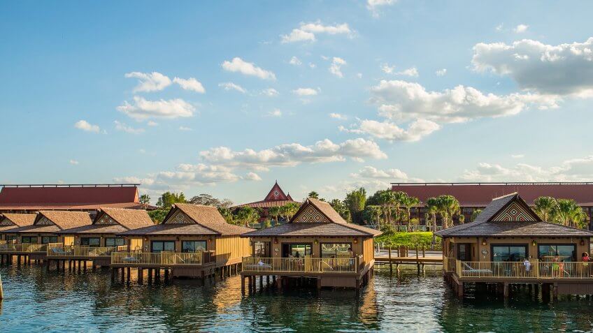 Hotels, suites, villas. Hotels, suites, villas.