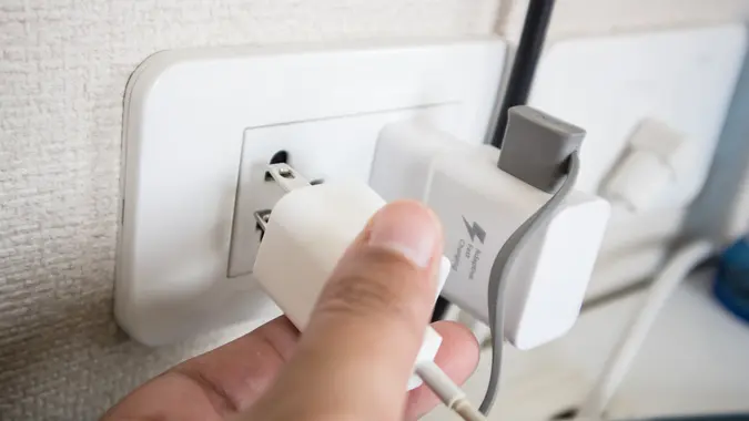 unplug-electronics