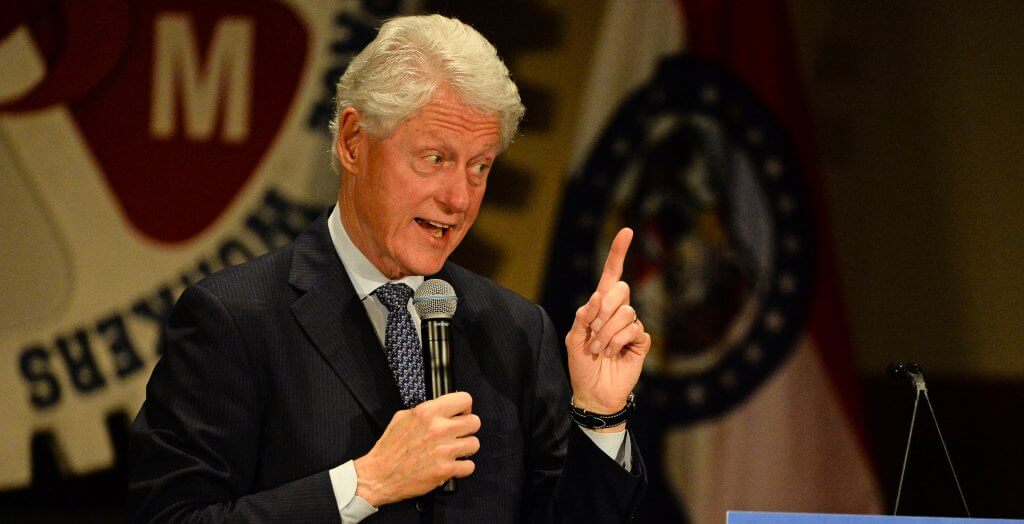 Clinton earned $222,175 in taxable income his first year in office. bill clinton giving a speech