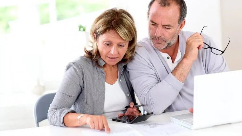 couple making calculations