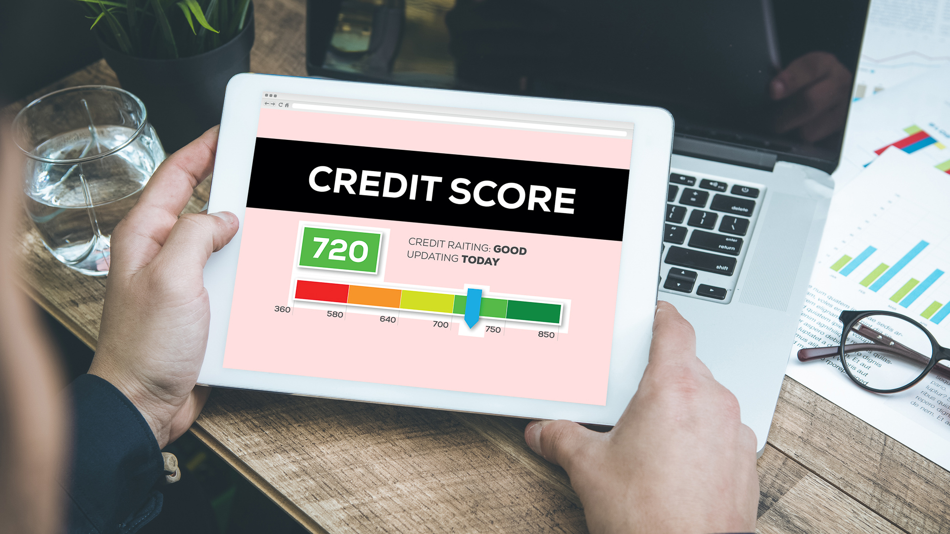 Does checking credit score reduce the score?